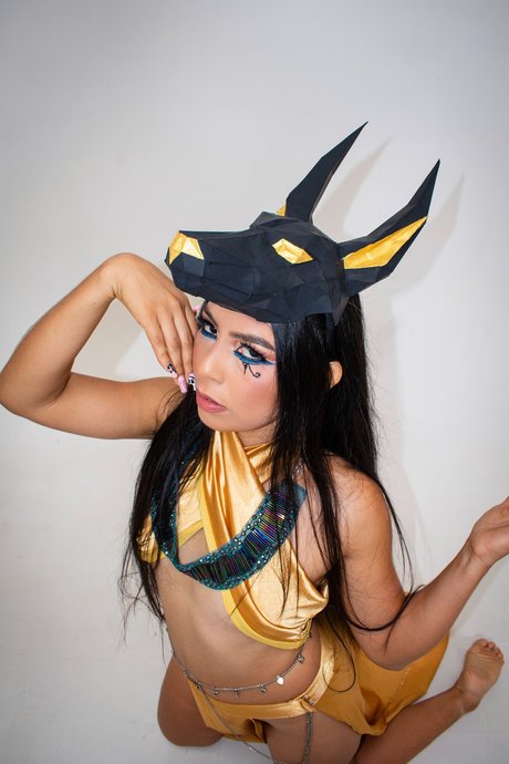 Daya Adamss top model images