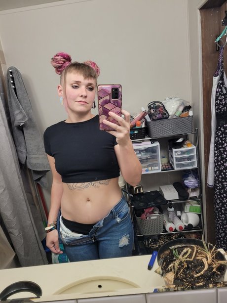 Queen Derp xxx star pictures