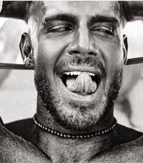 PUROSANGUE LUCAS VIP pornstar sex pics