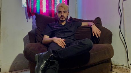 AndyKiro model xxx photos