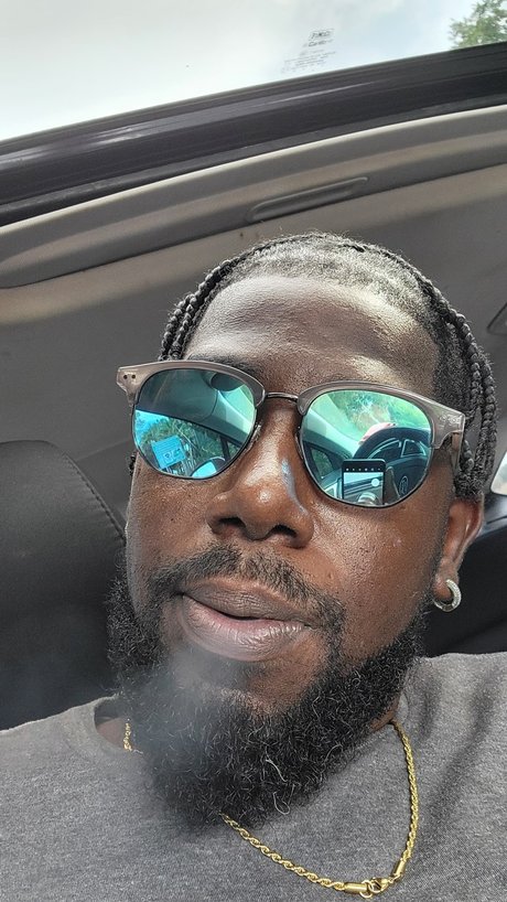 Puppa Bear nudes actress pic