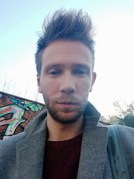 Deepthroat King nudes model pic