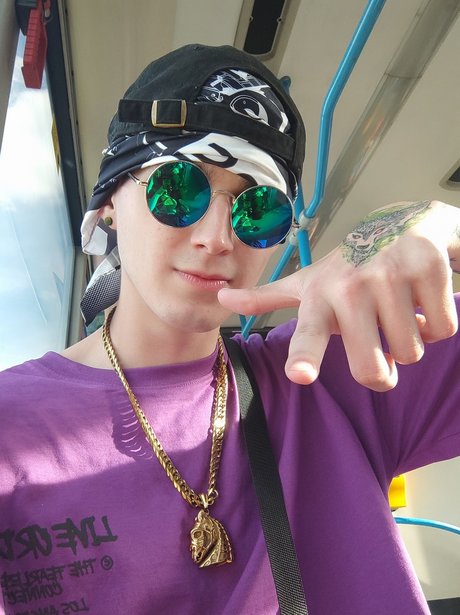 Dejvdee erotic actress pics