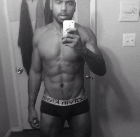 Devious Drench nude pornstar image