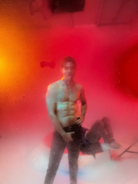 Edu Beber erotic star photo