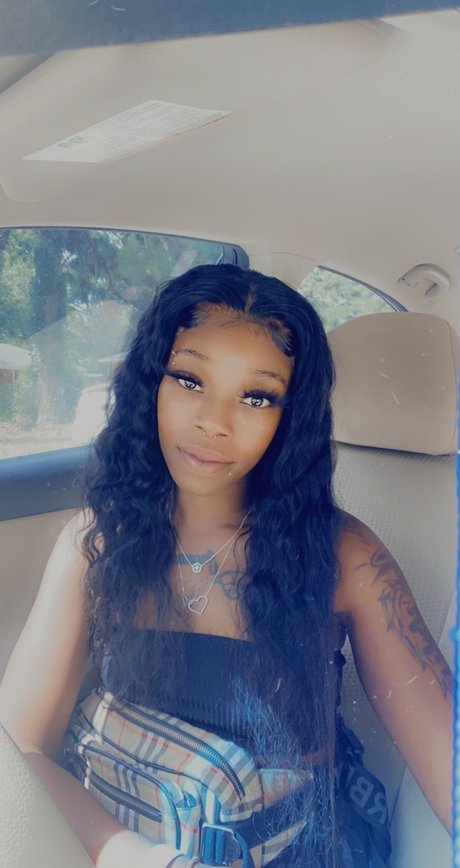 730Money erotic pornstar image