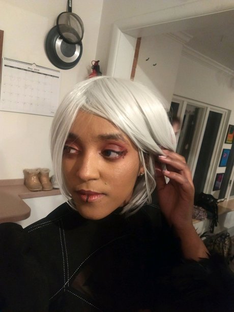 Selene Vakarian model nudes picture