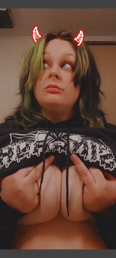 QueenSyn_ porn actress photos