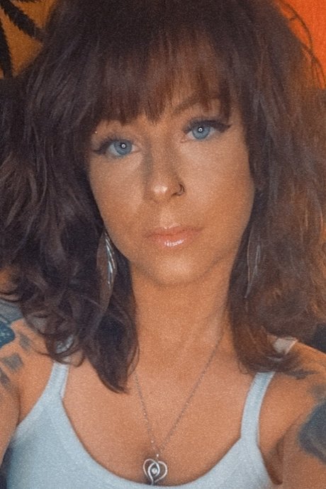 Queen SouthernBelle star xxx gallery