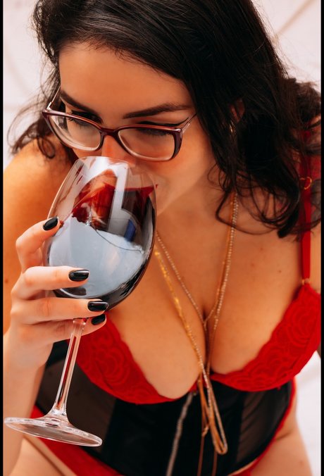 Queen Lanna star high quality photo