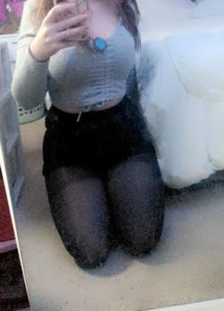 QueenBunnie model perfect photos