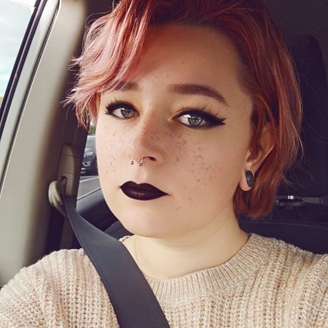 Princess Lindsay pornstar nude images