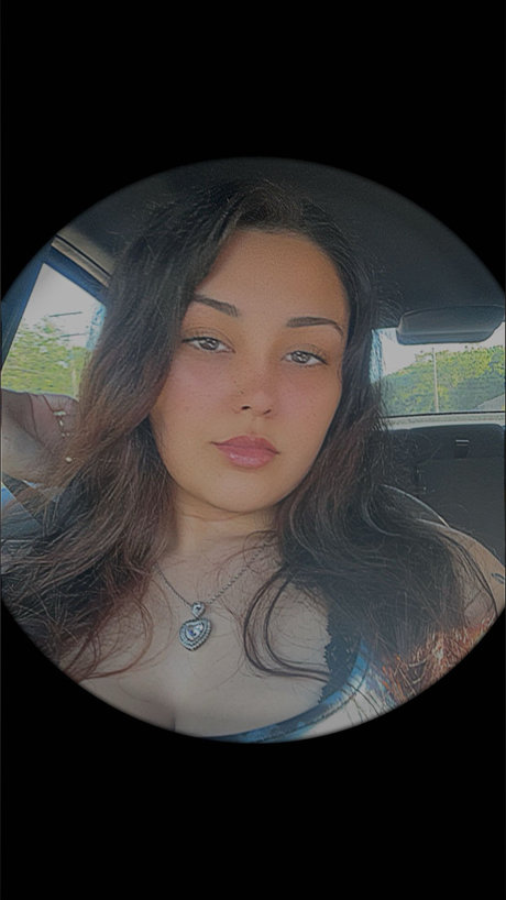 Dessi nude model photo