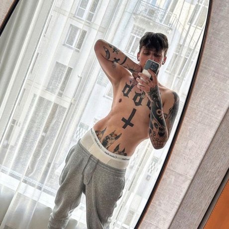 Ralph Iratus Ferre best pornstar photo