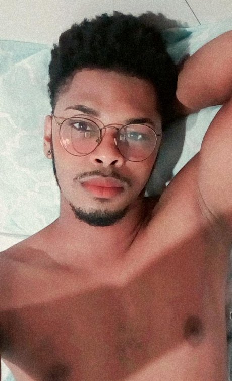 Kaulitz erotic star photos