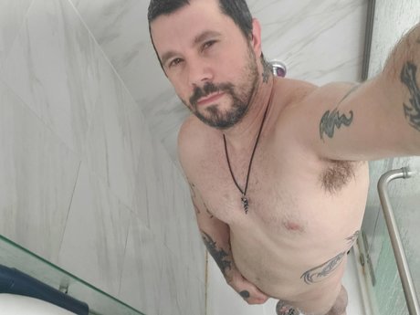 donnie mayhem model image