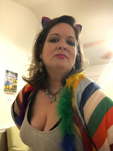 Duchess Elena sexy model photos