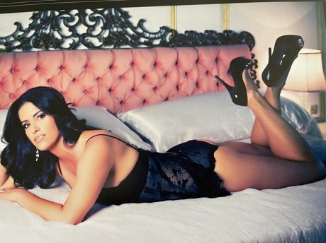 Belinda Donner nice model pic