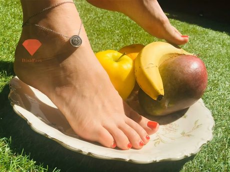 DishFeet nice pornstar pic