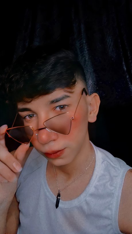 Edixon Manzabe pornstar free galleries