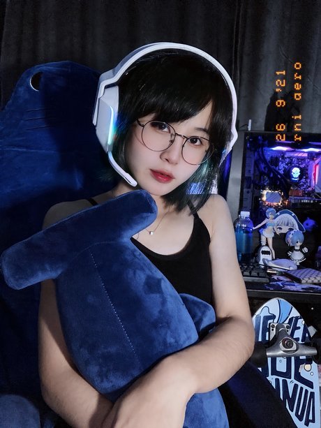 Ebi Sayako exclusive actress images