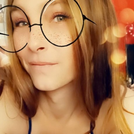 Deedee Darkness hd actress pictures