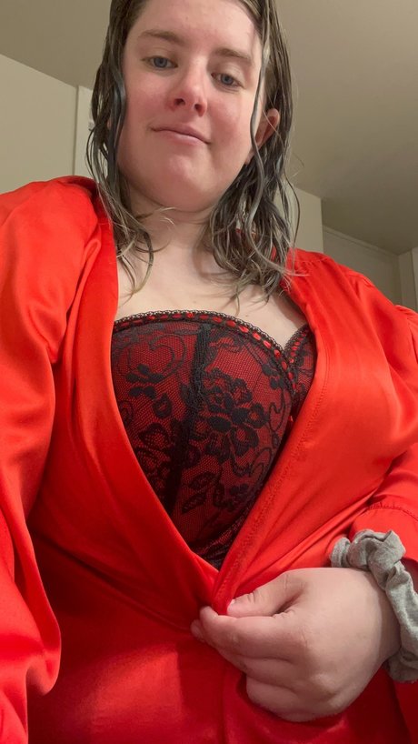 Rachel cloutier star pretty img