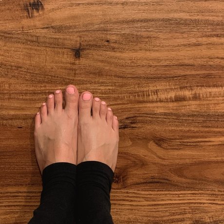 Rachel Bane star high quality photos