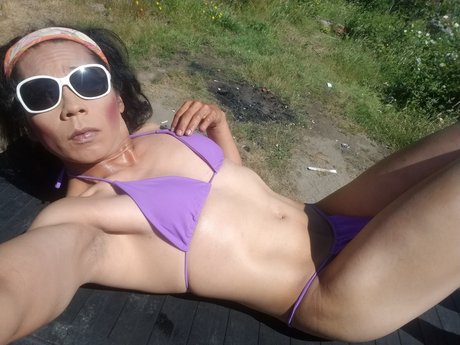 CandyRossario604 erotic actress pic