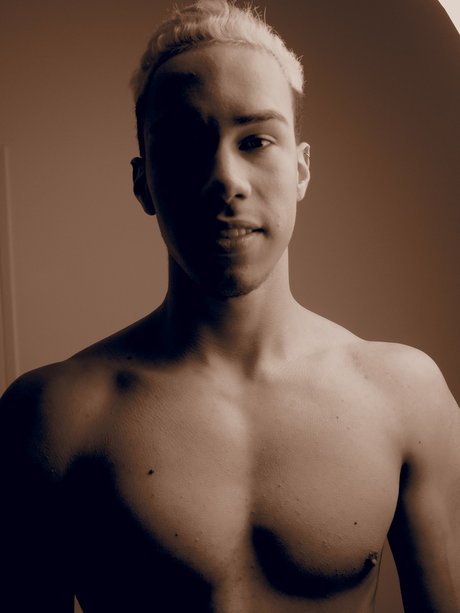 Andrew Romero pornstar hd photo