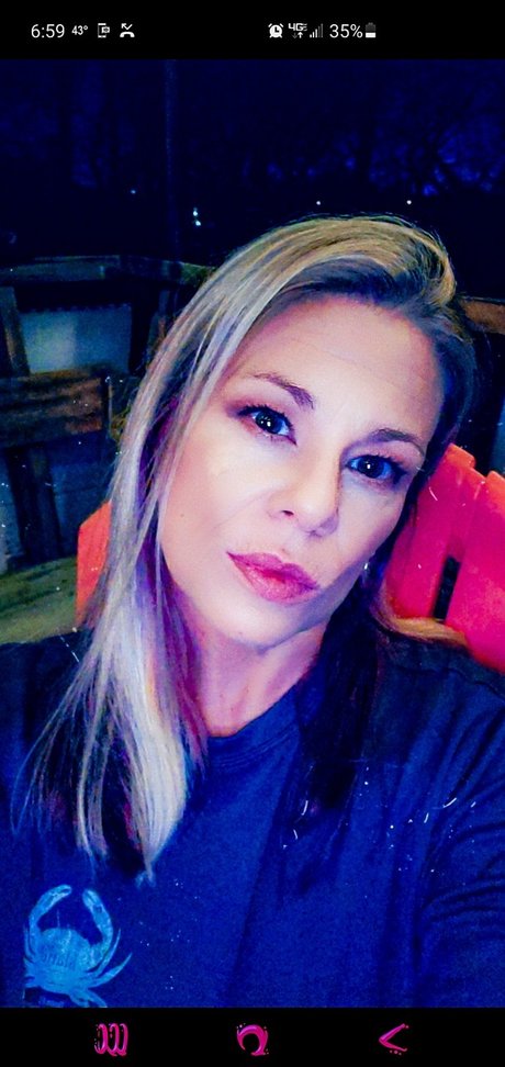 Dixiedime4u model nude archive