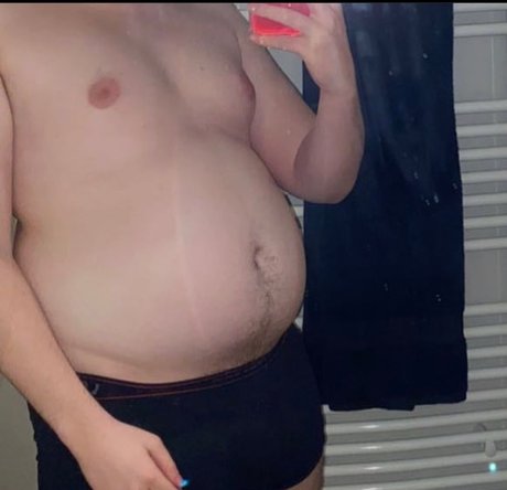 EverGrowingBoy adult actress image