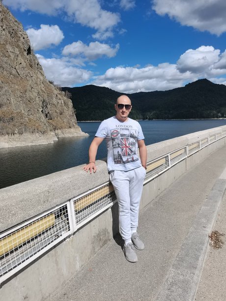 R zvan star sex images