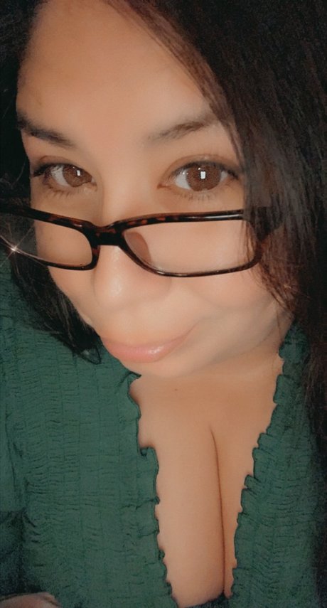 Ravenspurplehaze model exclusive photo