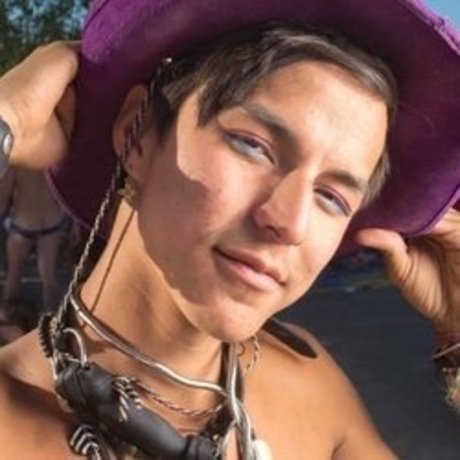 Maxxie Rivers hot model pictures