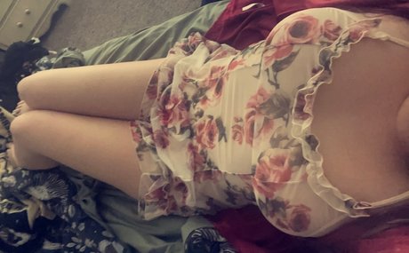 Emi Baby naked star img