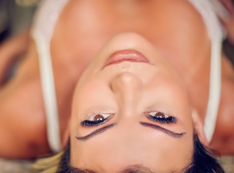 Rania Luz nude model images