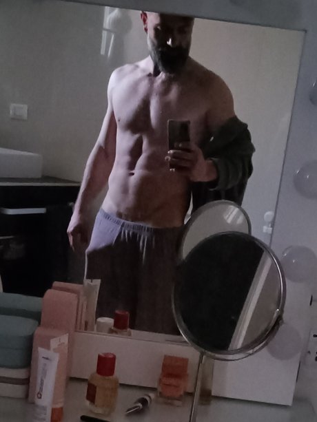 Ramun erotic model photos