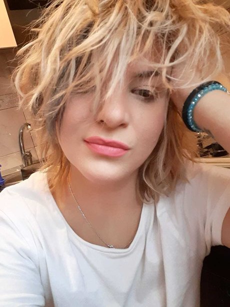 Raluka Matei perfect pornstar pics