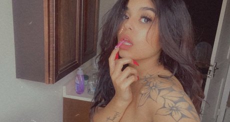 Prada_ star porn image