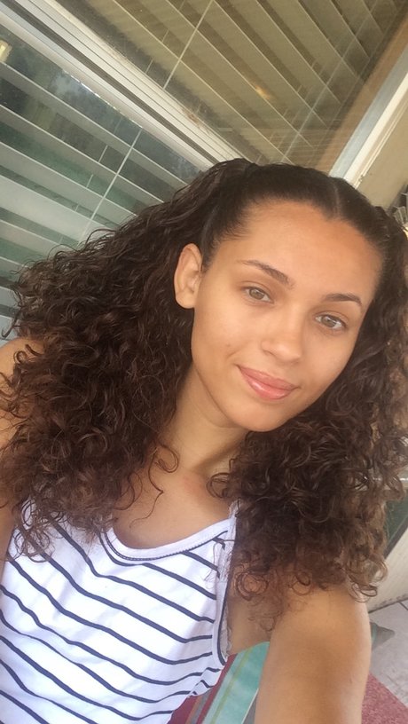 FREE ACC hot actress picture