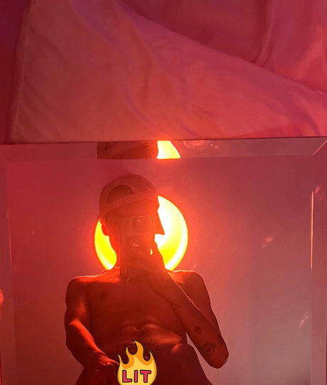 Reyes Peralta hot actress images