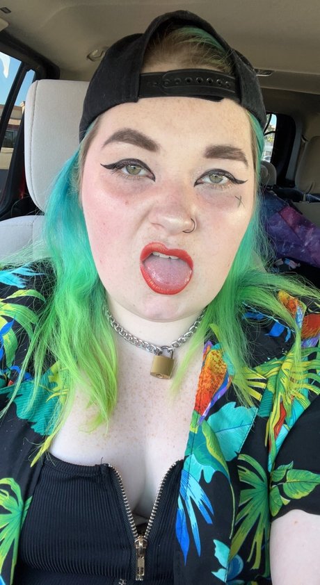 Delinquent Goddess star pornographic pics