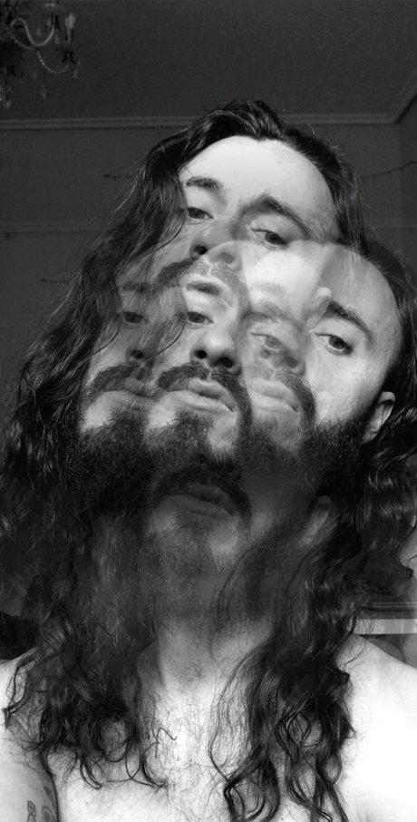 Red Kat_ hot pornstar pic