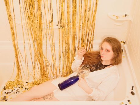 Your favorite strawberry blonde_ star hd photos