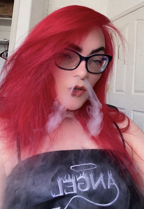 Redheadlovely star nude pic