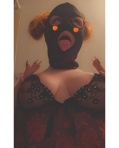 Red Headed Rarity_ nudes actress pic