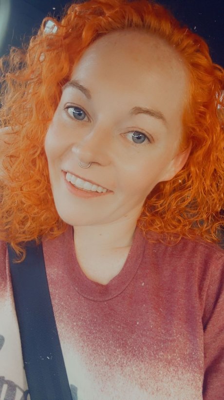 Goddess Ness nice model pic