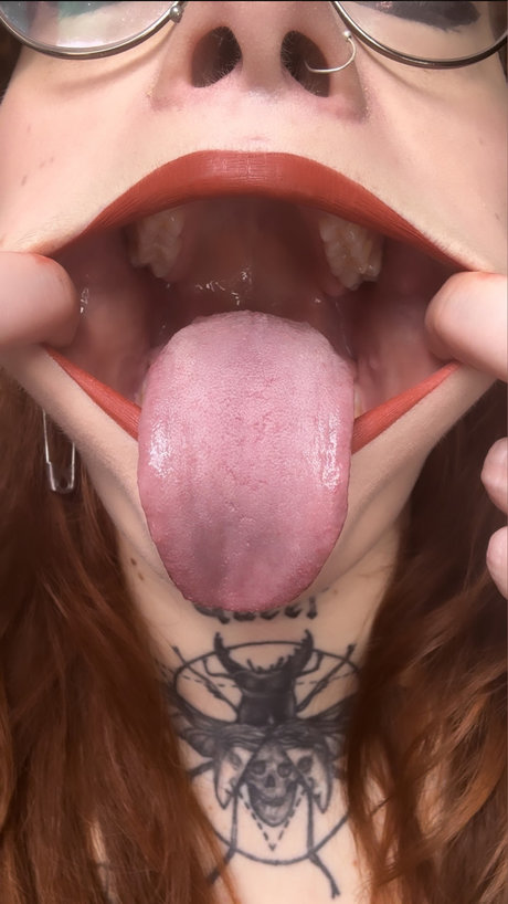 Rosa Limonata pornstar naked pic