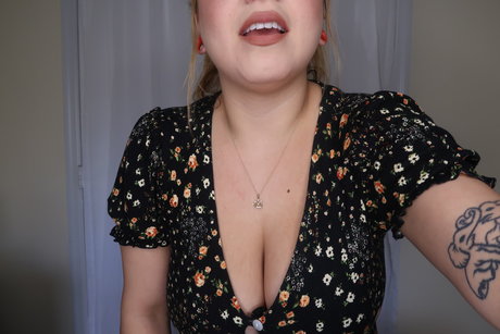 Rosalie Martini high quality pornstar img